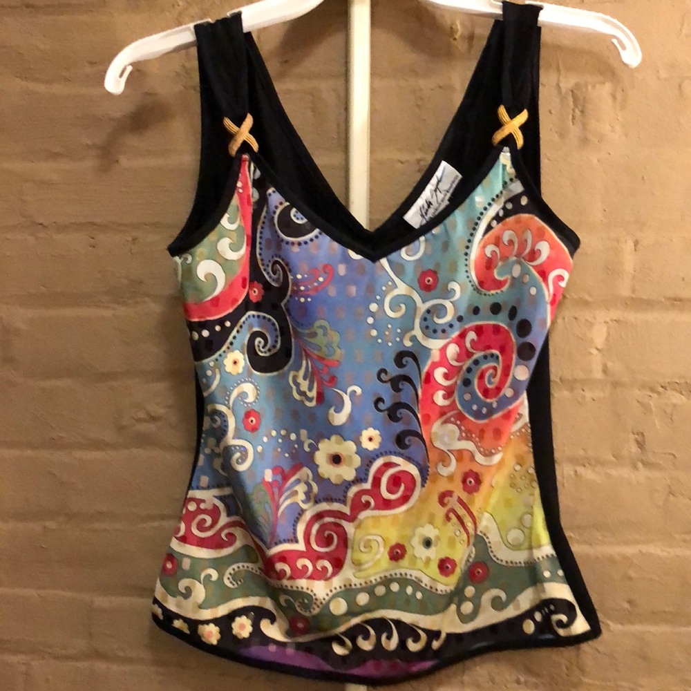 Tank - Picture 1 of 2